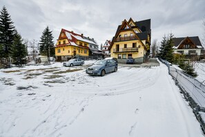 Esterni