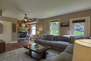 Living Room with Gas Fireplace