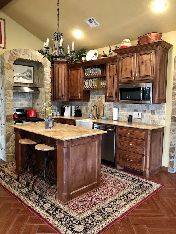 Kitchen:  Well stocked Kitchen w Island
