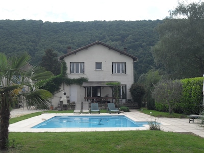 Casa familiar con piscina cerca de Souillac en el valle del Dordoña