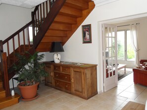 Hall leading to lounge