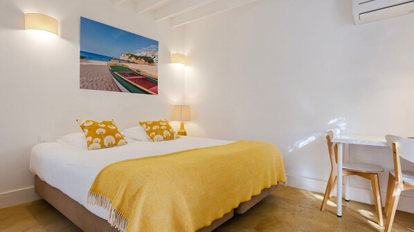 Enjoy a restful night in this beautiful bedroom.
#comfort #relax #modern #portugal #pt #lisbon