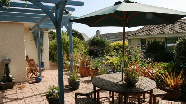 Patio area at Anchors Away 