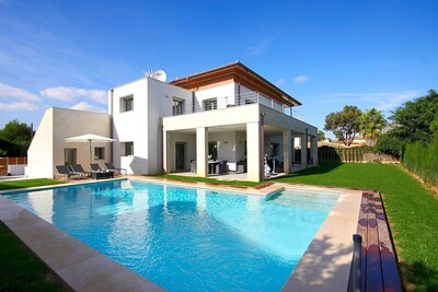 Picture of villa