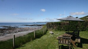 Old Coastguard garden overlooking beach