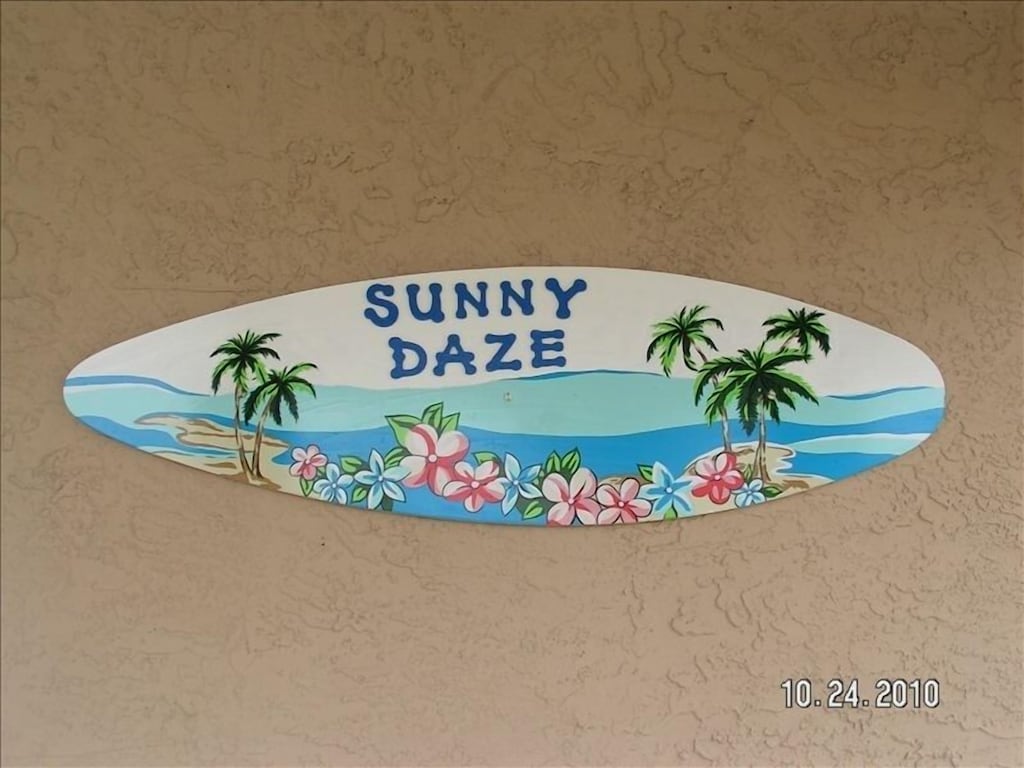 Sunny Daze, Your Beach Home Away From Home - Bay County