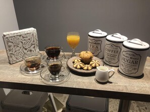 Breakfast meal