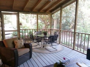 Screen Porch Dining