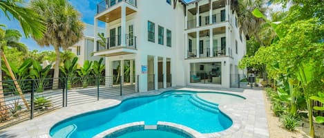 The Shore House - Lido Key Vacations