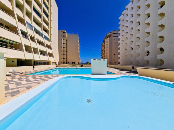 Holidays apartment pool Praia da Rocha Varandas Lotus