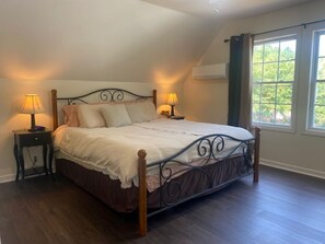 King size bed in bedroom
