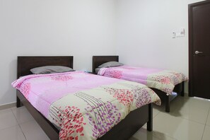 5 Standard Room