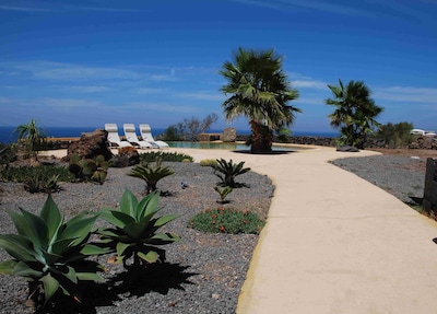 Dammuso Relax Pantelleria with private pool