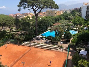Sport court
