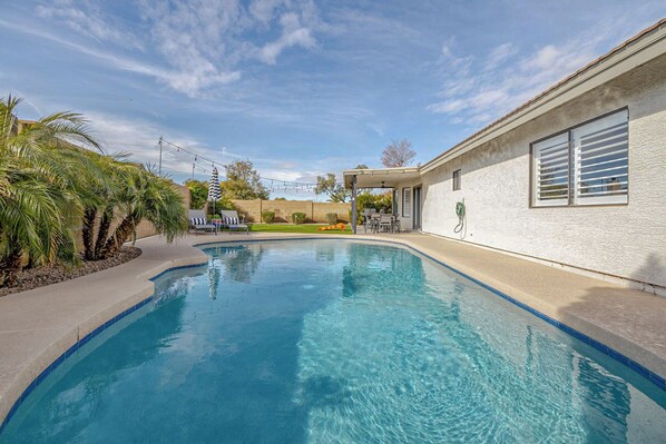 Complimentary Heated Pool
