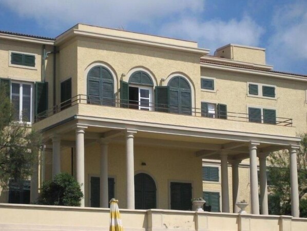 Exterior