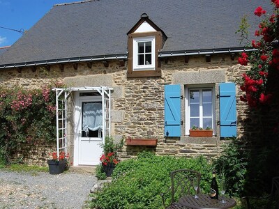 Encantadora casa de campo en el corazón de la tranquila campiña bretona
