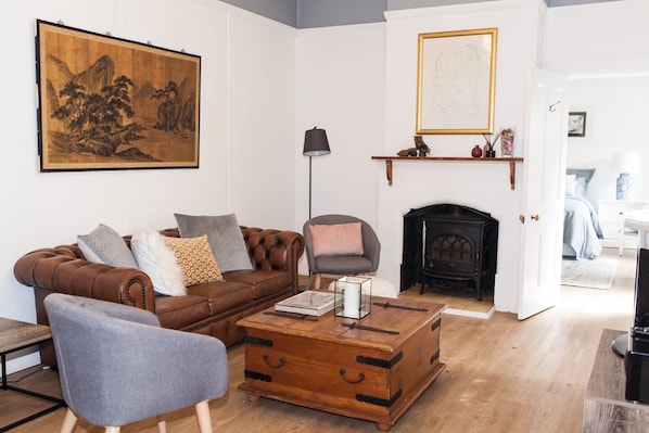 Living Room with Fireplace