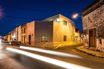 MARAVILLOSA CASA CON ENCANTO, SABOR DECORADA, CENTRO HISTÓRICO