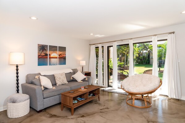 "This condo provided everything for a delightful vacation - Dennis W"