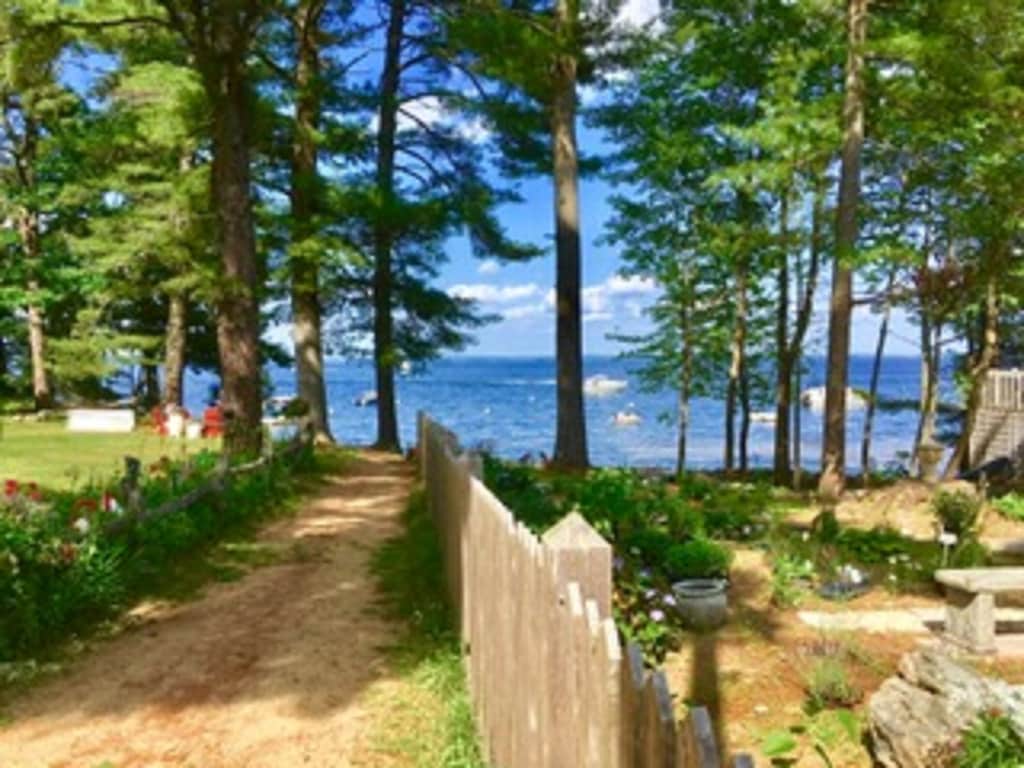 7 Best Lakefront Vrbo Rentals In Maine, USA Trip101