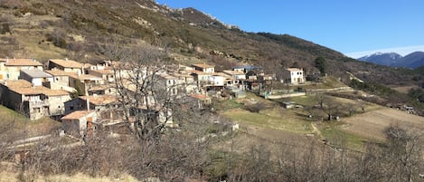 Le village