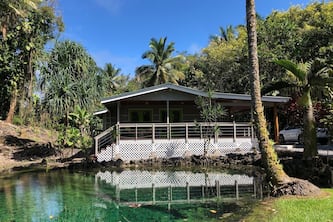 Private home across the street from the beach. Minutes from downtown Hilo