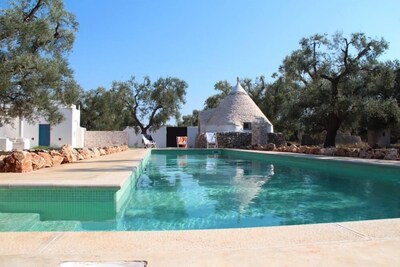 Villa mit Pool - Erstaunlicher Trullo