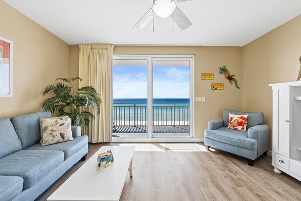 Splash Beach Resort Condo Rental 104W