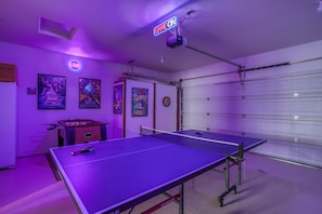 Spielezimmer