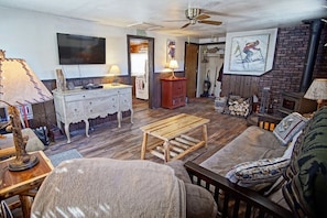 Pet Friendly, Firepit, Massive Wood Stove, Shadow Mountain/Lake Granby Near By