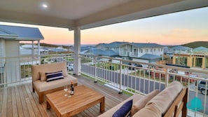 Illaroo- Pet friendly beach house! 500m to beach! (2597)