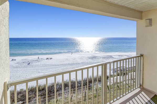 Stunning balcony view!