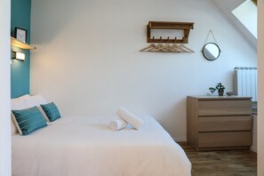 Cosy double bedroom