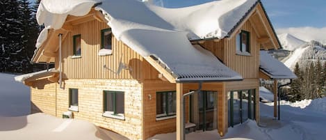 Extérieur maison de vacances [hiver]