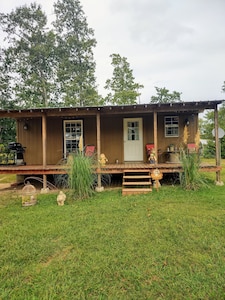 Rural Hobby Farm Cottage