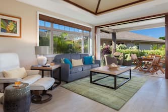 ❤️PiH❤️FLORA PARADISE★Closest to Pools Fitness★ PLUS Hilton Resort Passes★3 Full Baths★Private Beach Club