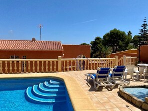 Villa June - 2