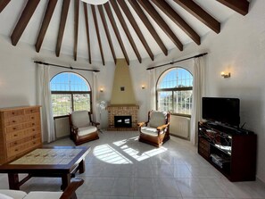 Villa June - 3