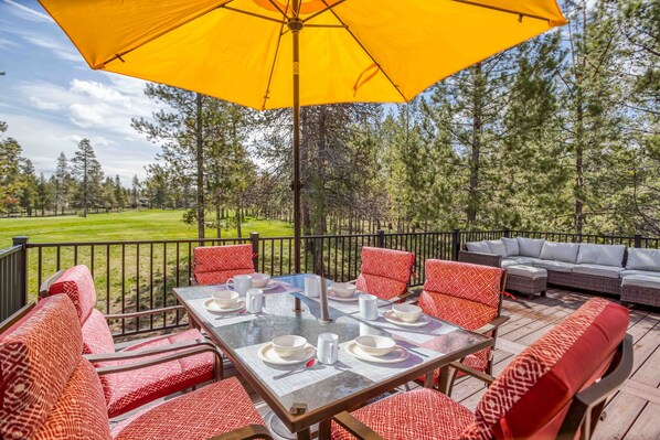 Deck and Dining Area