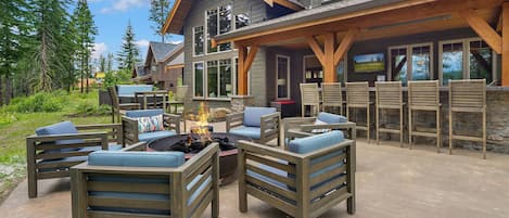 Whitefire Lodge | Suncadia Resort - Welcome to Whitefire Lodge in Suncadia's Nelson Preserve.