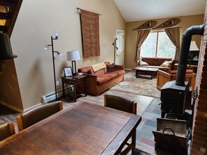 Living and Dining Areas