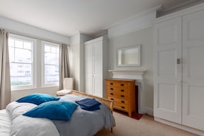 Master Bedroom chest of drawers and wardrobe