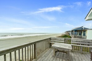 Deck / View