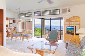 Enjoy a spacious floor plan with a large lanai