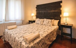 Main room details 1