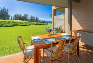 With both golf and ocean views, there is always something to see