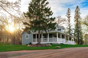 Elroys House