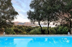 Alberca al aire libre