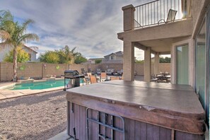 Private Yard | Hot Tub | Pool | Patio